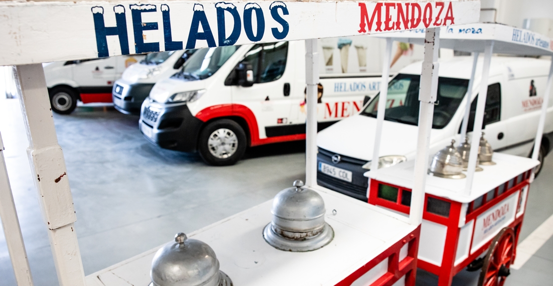 Carritos y vehículos históricos de Helados Mendoza